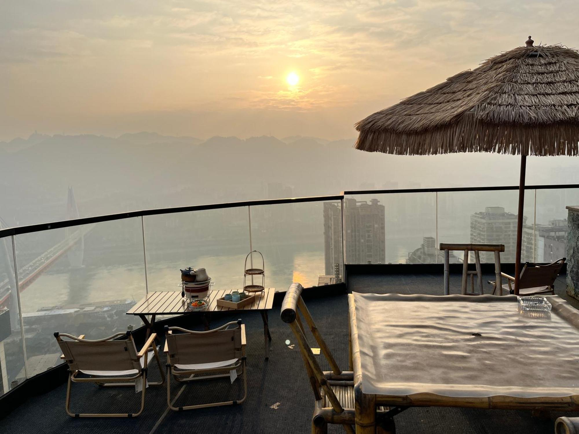 Yunqi River View Terrace Hotel Chongqing Exterior photo
